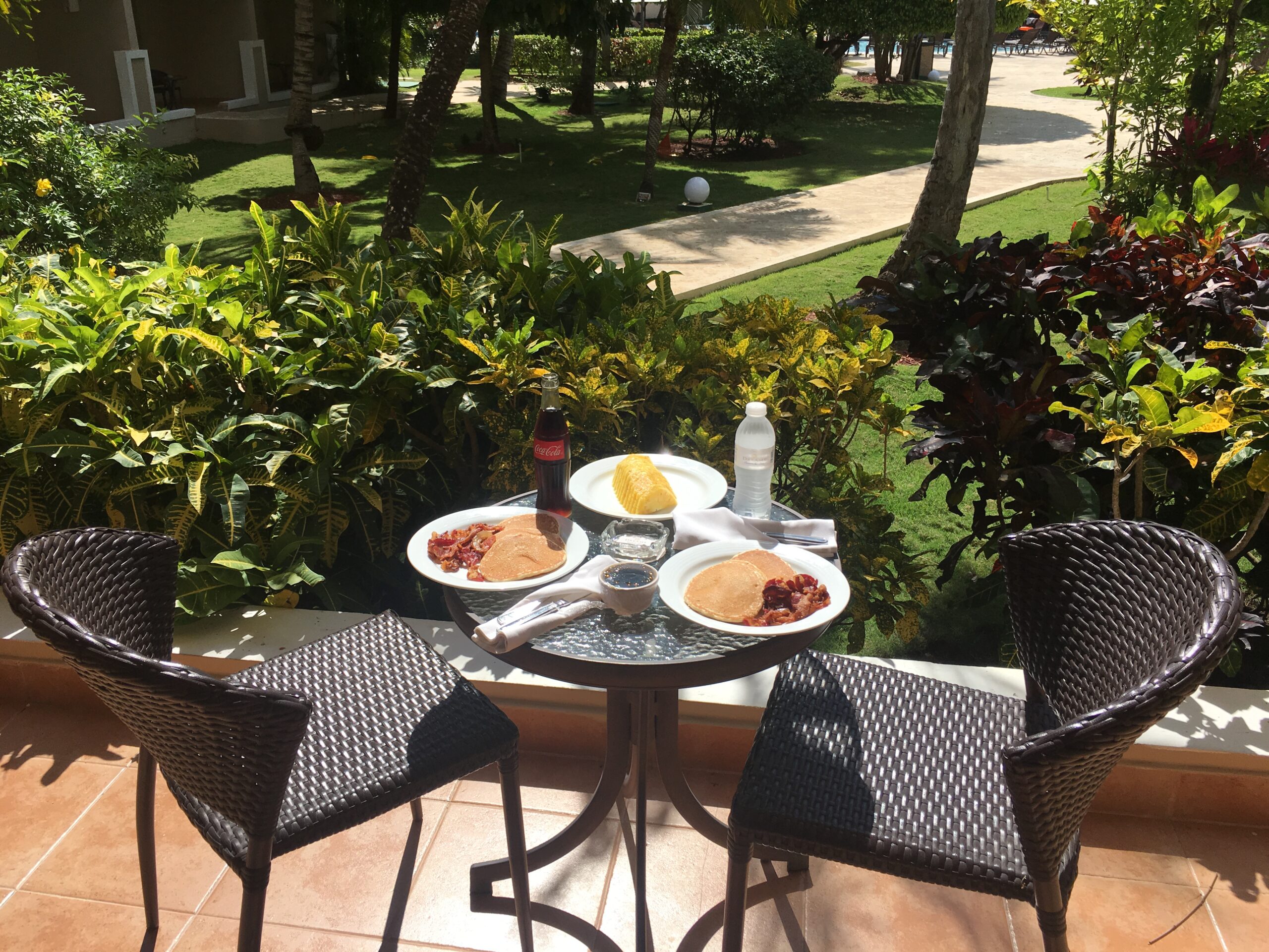 Dreams Palm Resort review, honeymoon at Dreams Palm Resort, travel review of Dreams Palm Resort, should we visit Dreams Palms Resort
