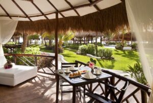 El Dorado Casitas Royale review, foodie travel review, foodie travel, honeymoon travel review, honeymoon travel agent review, best honeymoon travel agent, Bliss Honeymoons review, El Dorado Casitas Royale honeymoon, honeymoon at El Dorado Casitas Royale